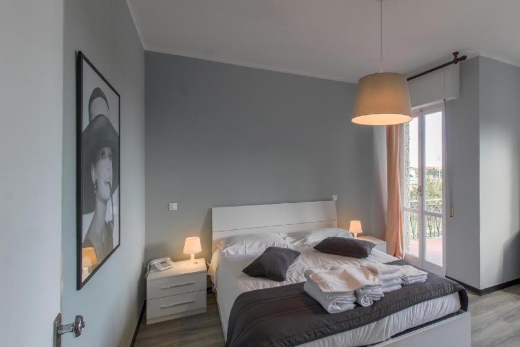 Blu Mare Apartments Pietra Ligure Ngoại thất bức ảnh